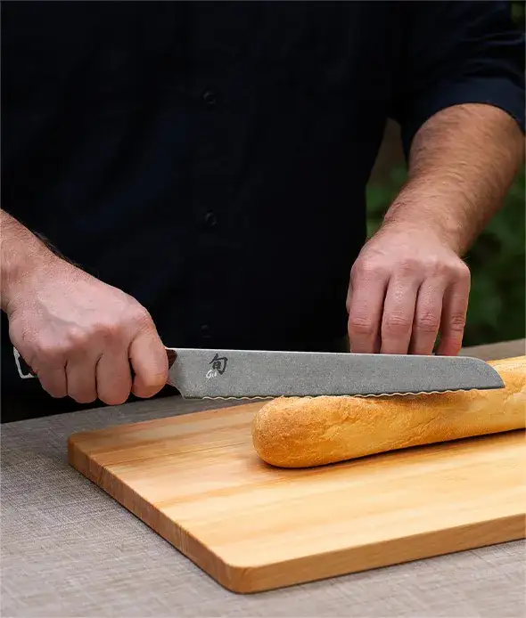 Shop the Kanso 9-inch Bread Knife.