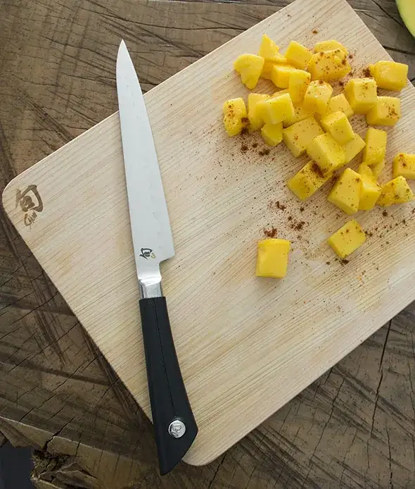 Click to shop the Sora 6-inch Utility Knife.
